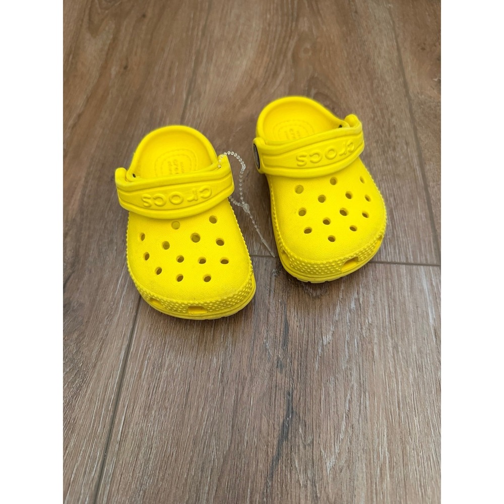 Yellow Crocs Toddler Sz 4